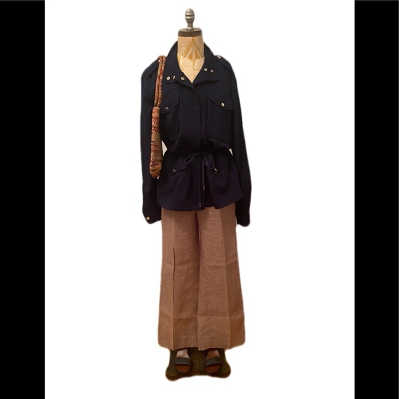 White House Black Market Jackets & Blazers - White House black Market military style light jacket.